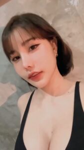 คลิปหลุด maymae สาวไทยตัวเล็กซอยหีด้วยนิ้วแรงๆ น้ำเงี่ยนพุ่งกระจายเต็มที่นอน