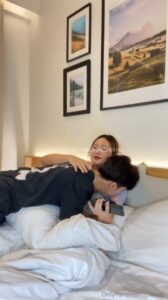นัดเย็ดสดหีกระเทยอวบ jxon4y ซอยหีคาชุดแตกในคอนโดครางเสียวร้องลั่น