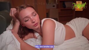 น้องสาวหุ่นแน่นผิวขาวนมโชว์ โดนพี่ชายควยใหญ่ซอยหีแรงๆ แตกคาหีคาห้องนอน
